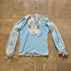 Vintage light sweater